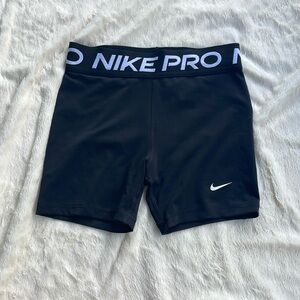 Women’s Nike pro shorts